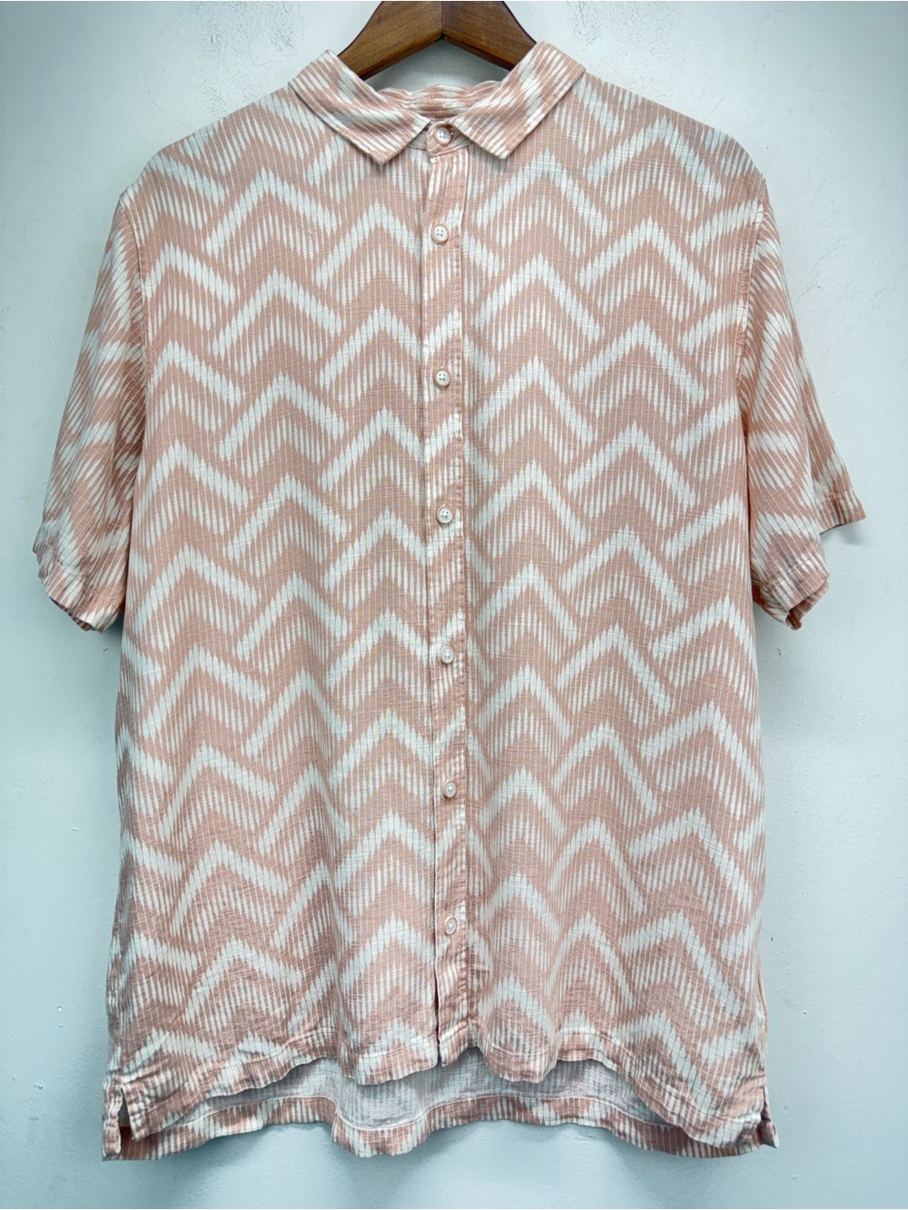 Folk size XL Men’s Pink Arrow Geometric Linen Blend Short Sleeve Button Up Shirt